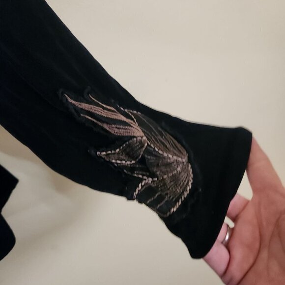 Chicos Travelers Black Appliqué Open Front Cardigan Sweater Size 3(XL) - Picture 3 of 6